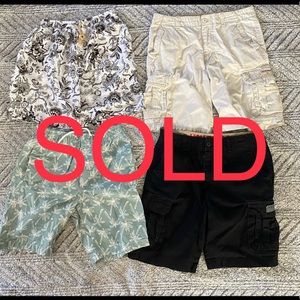 💕Bundle 4 pairs of shorts-size 32💕